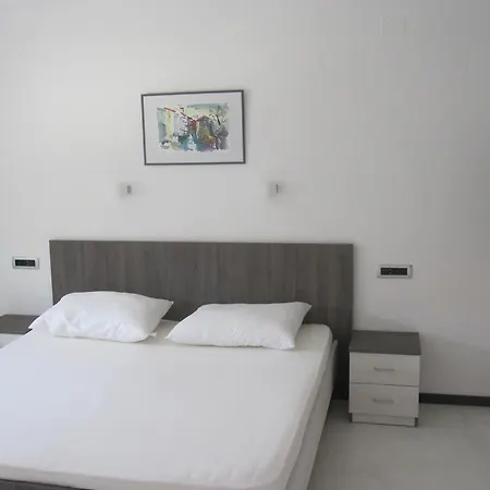Apartment Magda *