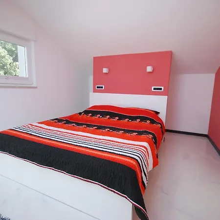 Magda Apartment Rab Town